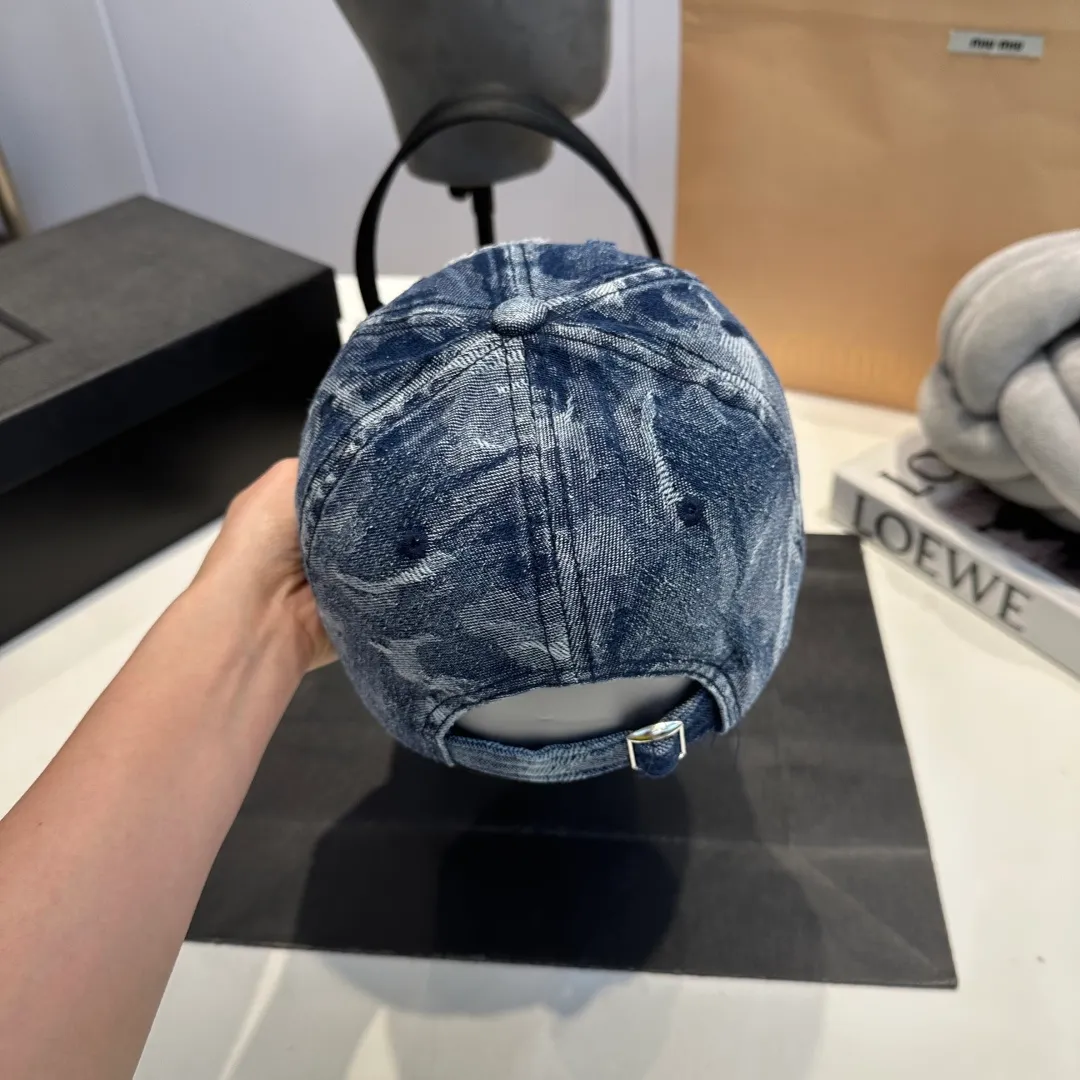 P70 Croxin's new high-quality washed denim baseball cap, high-end customized version! The same style as the internet celebrity fashion blogger! Wall crack recommended! Great quality! Head circumference 57cm